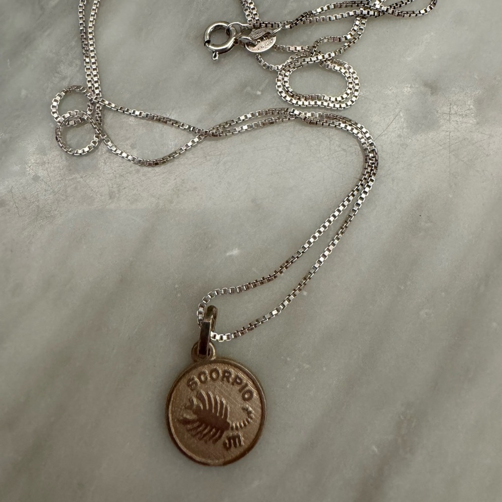 Suetables Vanessa silver zodiac necklace ASO Meghan Markle
